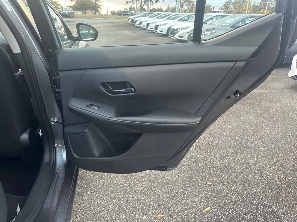 new 2025 Nissan Sentra car