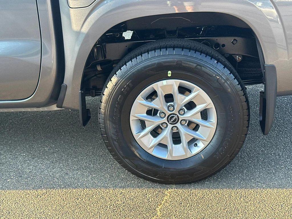 new 2025 Nissan Frontier car, priced at $33,030