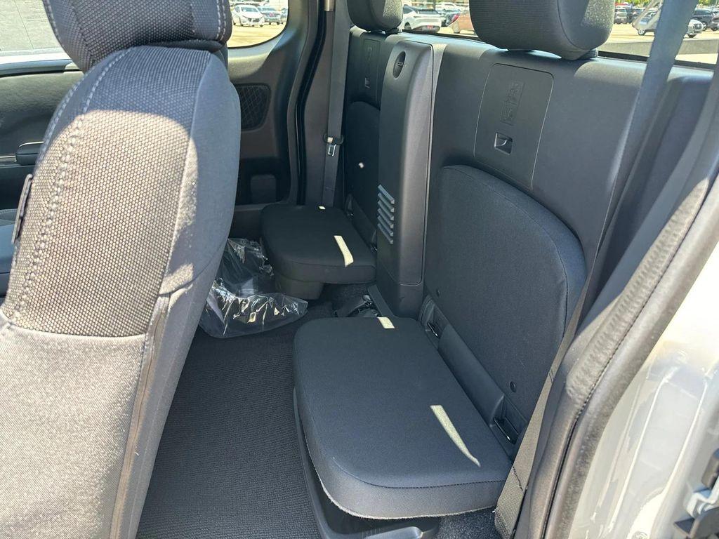 new 2025 Nissan Frontier car, priced at $29,962