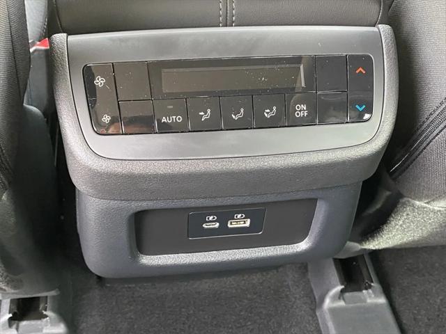 new 2025 Nissan Pathfinder car, priced at $41,586