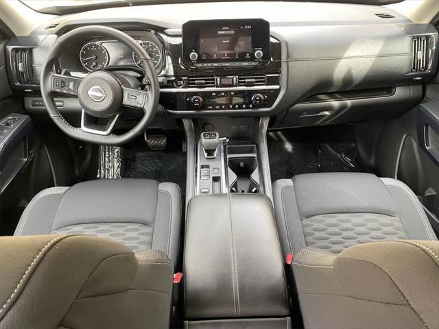 new 2025 Nissan Pathfinder car, priced at $41,586