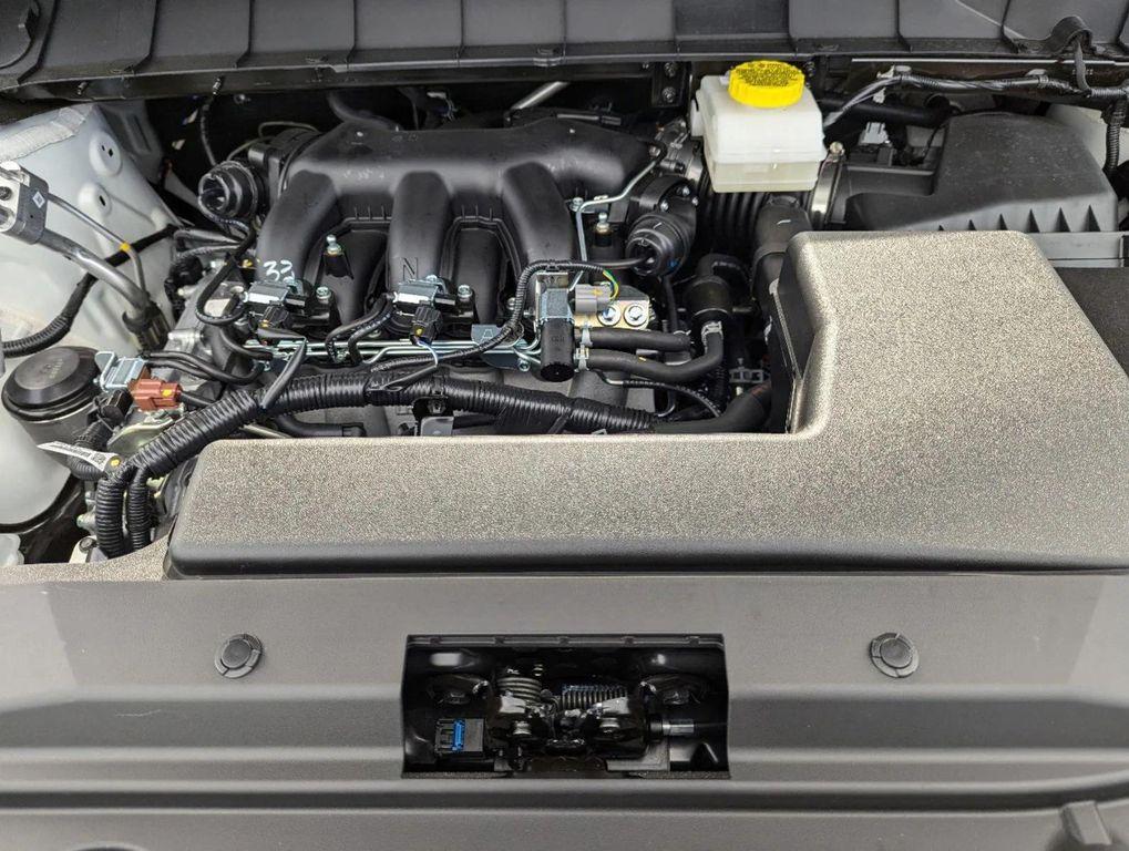 new 2025 Nissan Pathfinder car, priced at $40,386