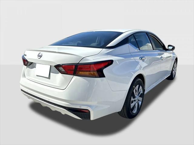 new 2025 Nissan Altima car, priced at $26,931