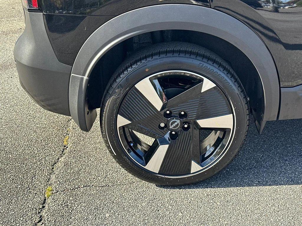 new 2026 Nissan Kicks car, priced at $28,092