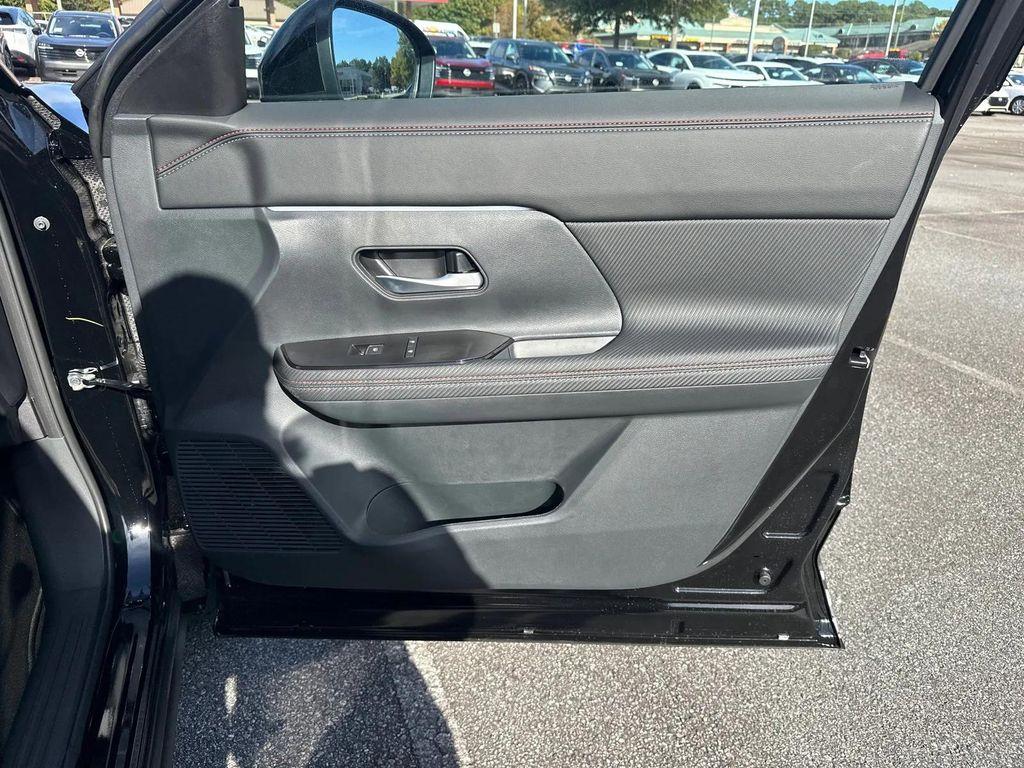 new 2026 Nissan Kicks car, priced at $28,092