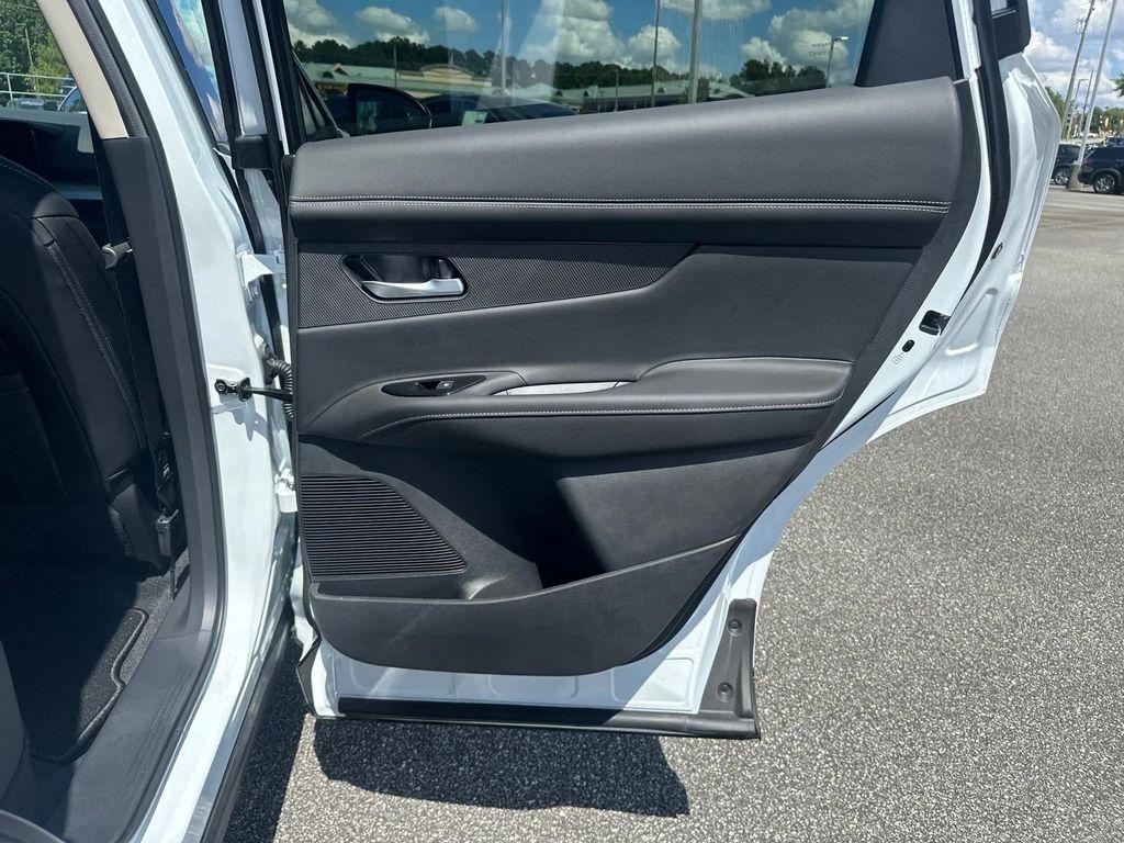 new 2025 Nissan Murano car, priced at $41,095