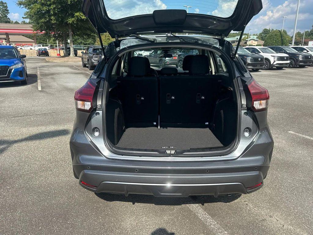 new 2025 Nissan Kicks car, priced at $21,989