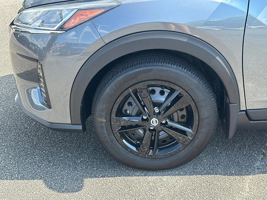 new 2025 Nissan Kicks car, priced at $21,989