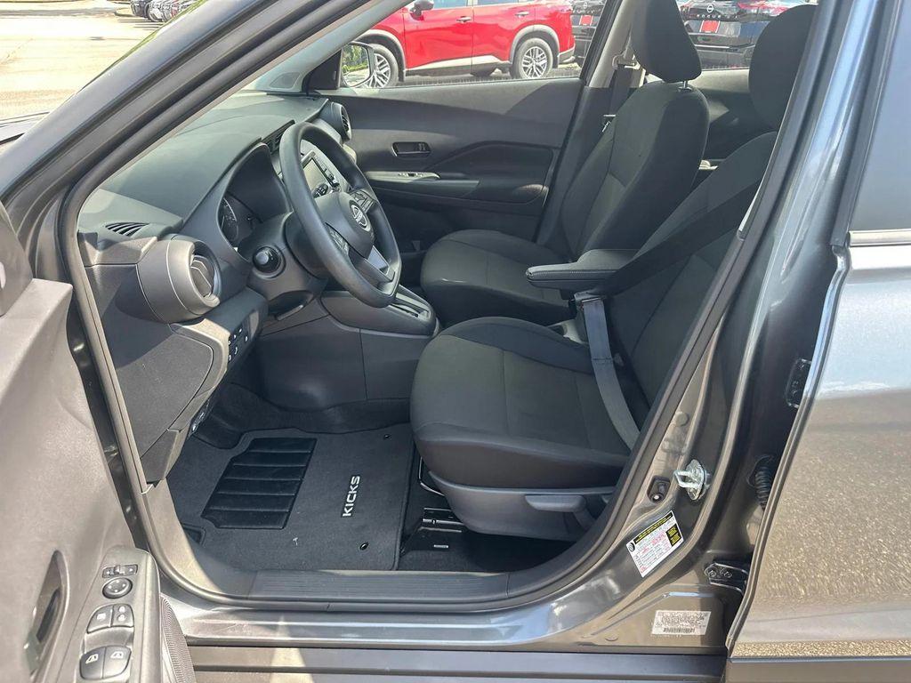 new 2025 Nissan Kicks car, priced at $21,989