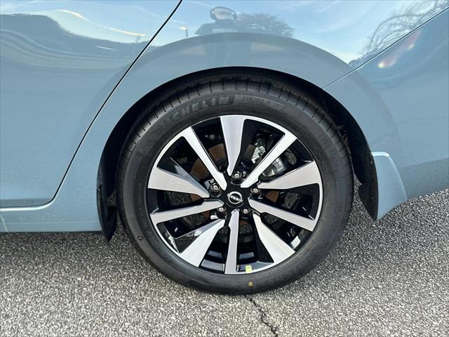 new 2025 Nissan Sentra car, priced at $26,043