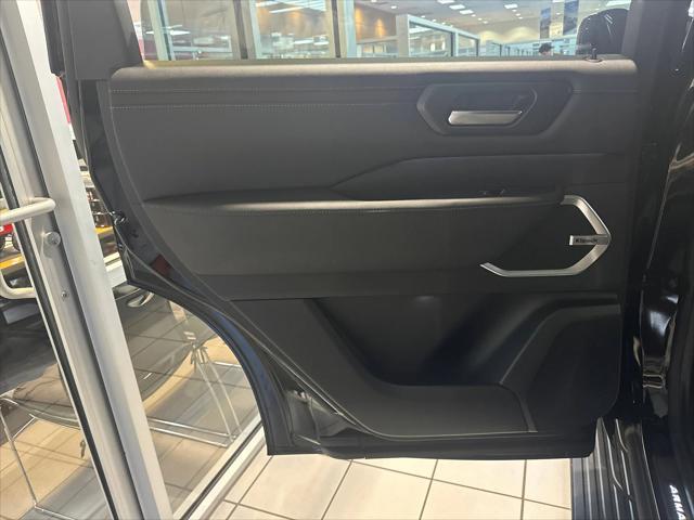new 2025 Nissan Armada car, priced at $75,268