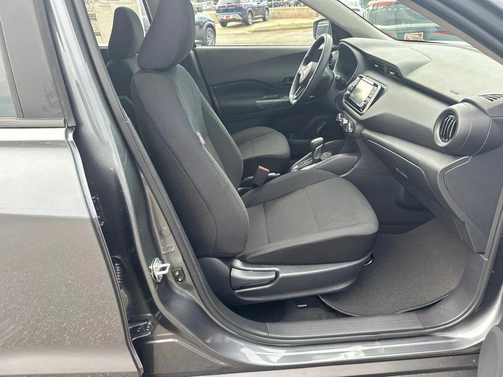 new 2025 Nissan Kicks car, priced at $21,550