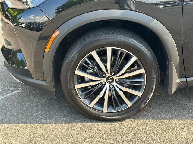 used 2024 INFINITI QX60 car, priced at $52,944