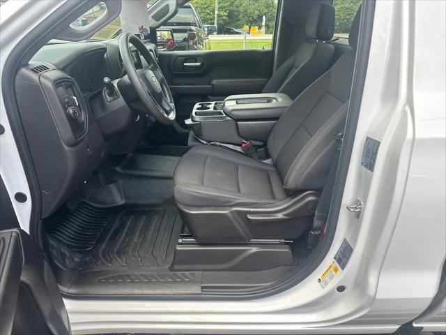 used 2024 Chevrolet Silverado 1500 car, priced at $29,992