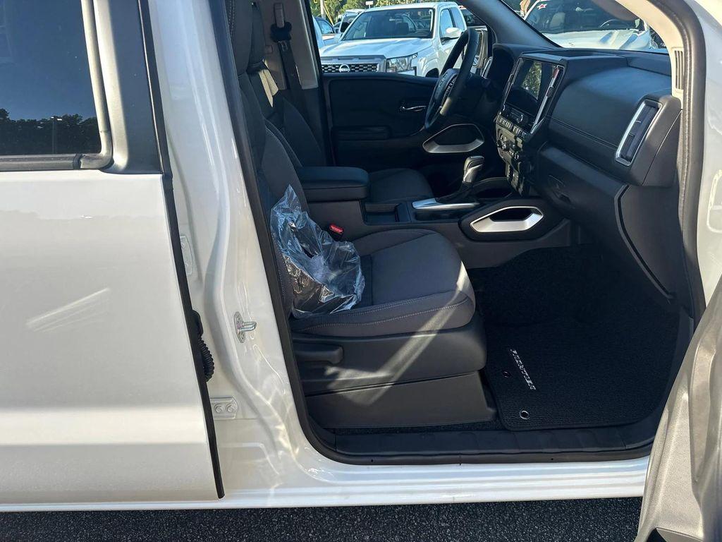 new 2025 Nissan Frontier car, priced at $36,905