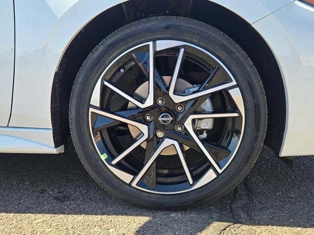 new 2025 Nissan Sentra car, priced at $28,346
