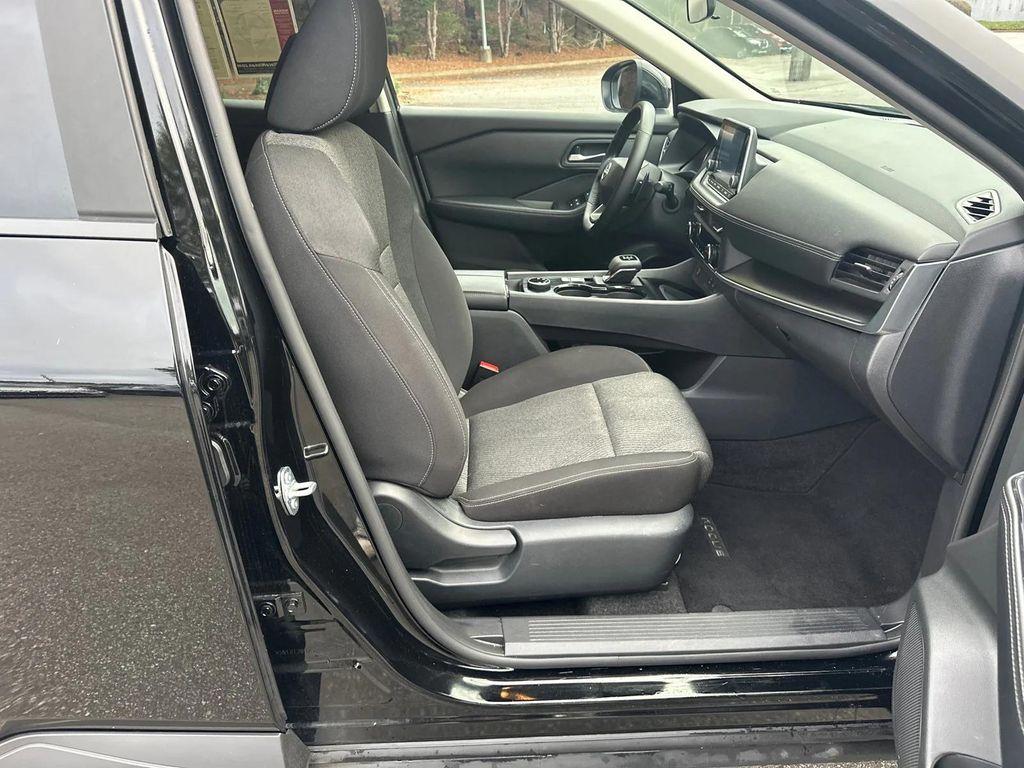 used 2025 Nissan Rogue car, priced at $23,200