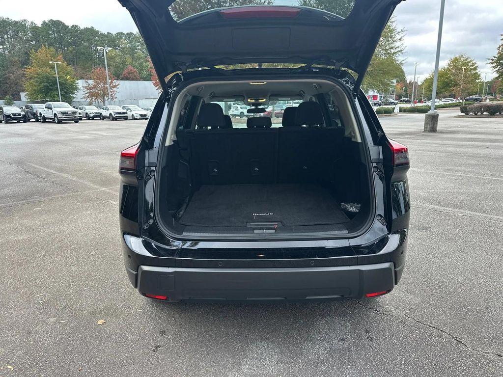 used 2025 Nissan Rogue car, priced at $23,200