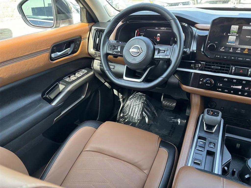 new 2025 Nissan Pathfinder car, priced at $47,438