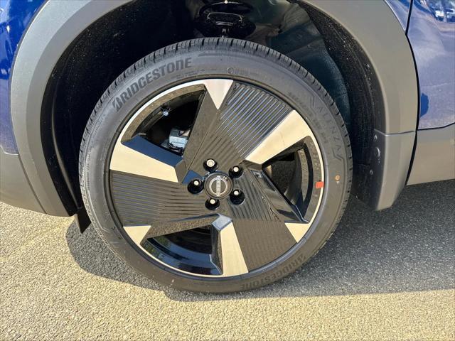 new 2025 Nissan Kicks car, priced at $27,698