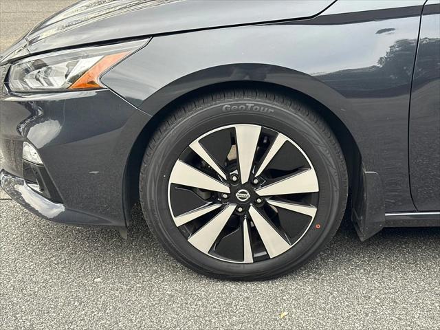 used 2019 Nissan Altima car, priced at $14,999