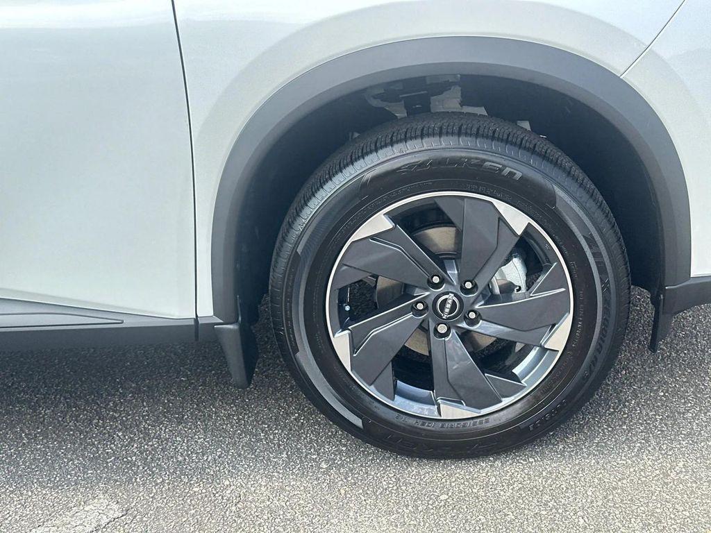 new 2025 Nissan Rogue car, priced at $31,819