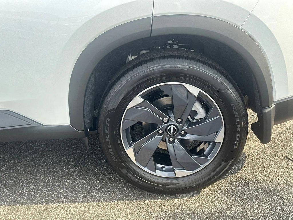 new 2025 Nissan Rogue car, priced at $31,819