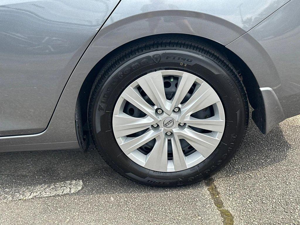 new 2025 Nissan Sentra car, priced at $21,252