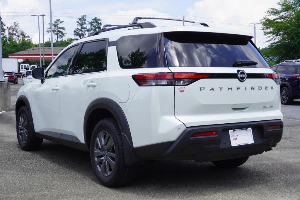 new 2024 Nissan Pathfinder car, priced at $40,764