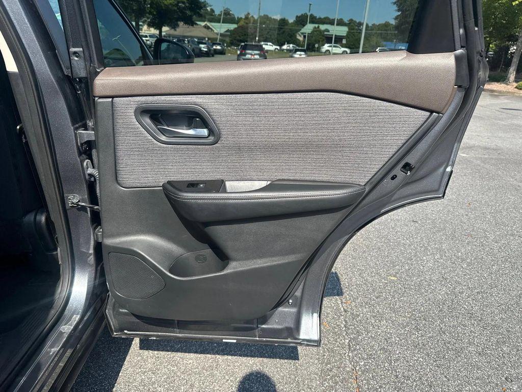 used 2023 Nissan Rogue car, priced at $22,217
