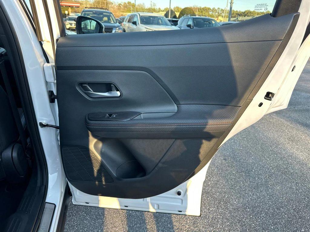 new 2025 Nissan Kicks car, priced at $27,167