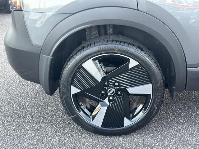 new 2025 Nissan Kicks car, priced at $28,461