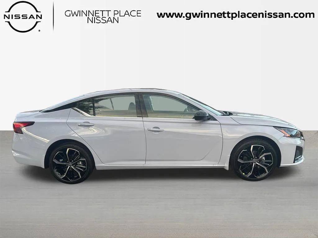 new 2025 Nissan Altima car, priced at $32,918