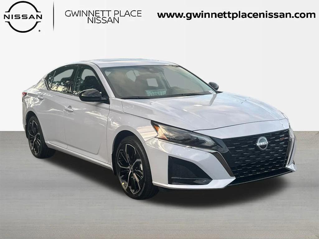 new 2025 Nissan Altima car, priced at $32,918
