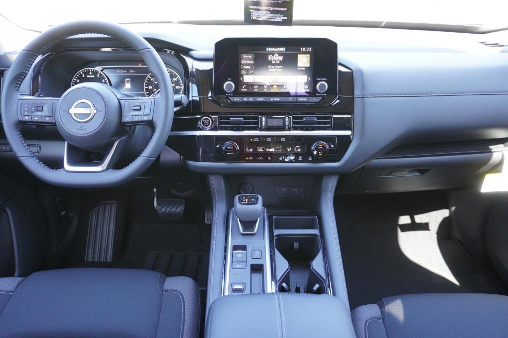 new 2024 Nissan Pathfinder car, priced at $39,540