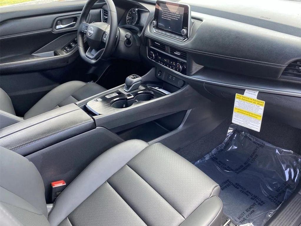new 2025 Nissan Rogue car