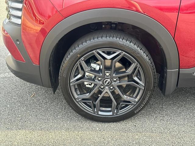 new 2025 Nissan Kicks car, priced at $28,266