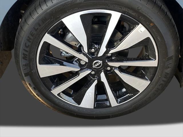 new 2025 Nissan Sentra car, priced at $25,514