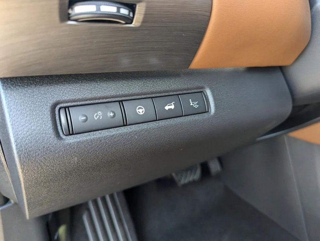 new 2025 Nissan Pathfinder car, priced at $46,010