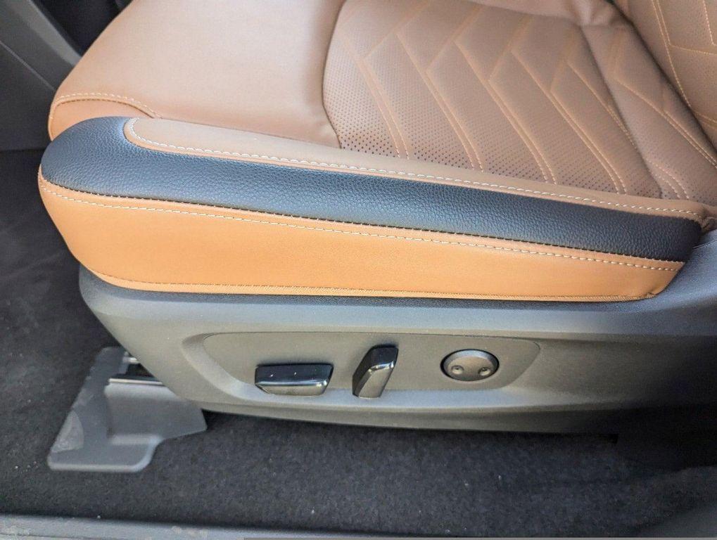 new 2025 Nissan Pathfinder car, priced at $46,010