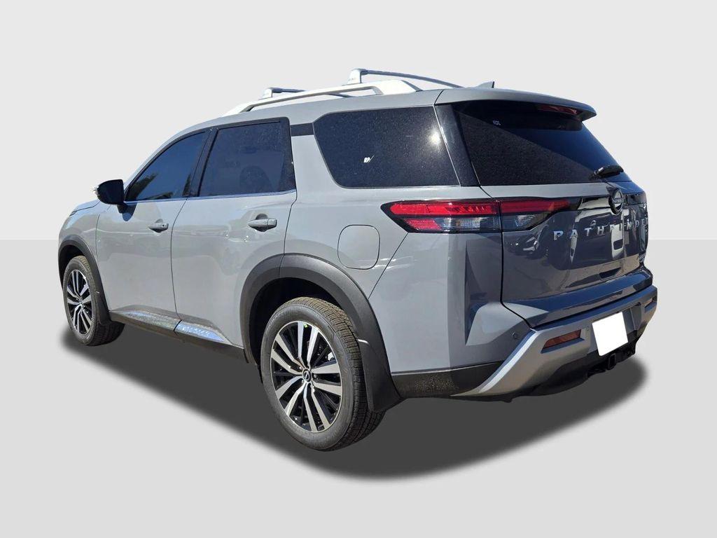new 2025 Nissan Pathfinder car, priced at $46,010
