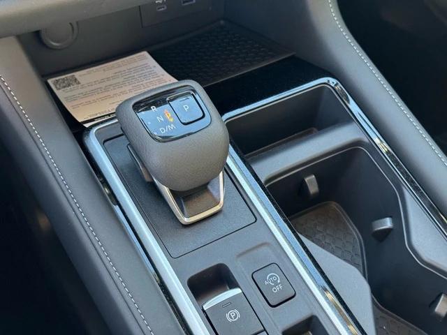 new 2025 Nissan Pathfinder car, priced at $39,391