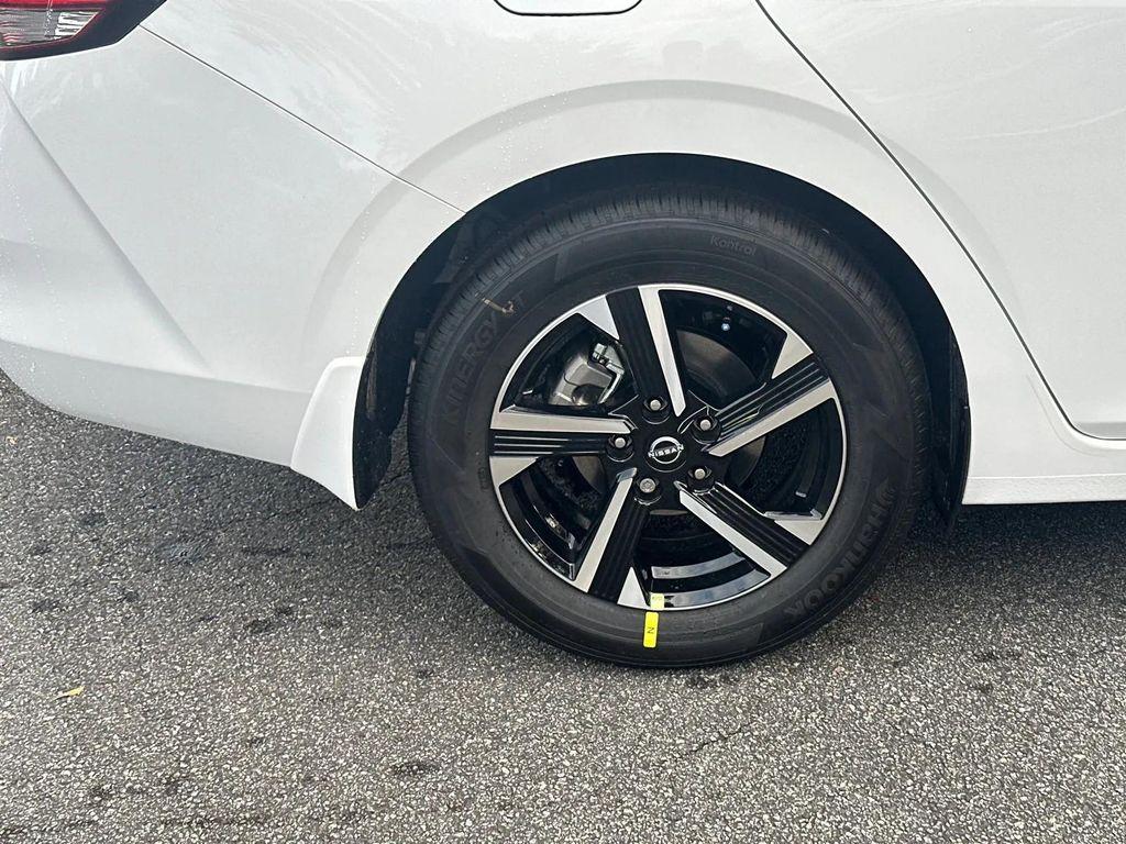 new 2025 Nissan Sentra car, priced at $21,106