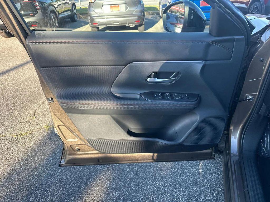 new 2026 Nissan Kicks car, priced at $28,572