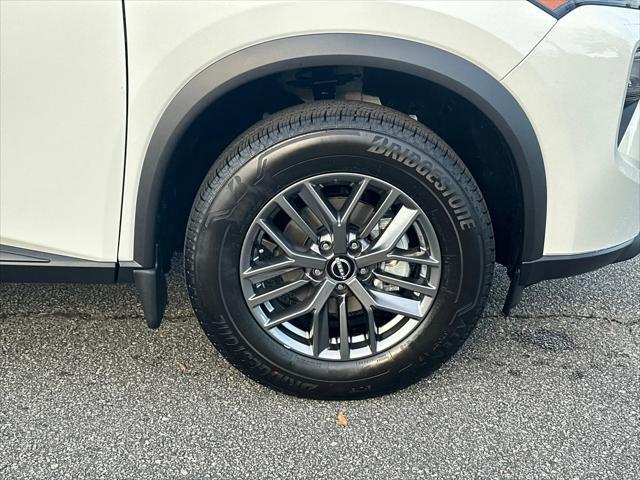 new 2025 Nissan Rogue car, priced at $30,006