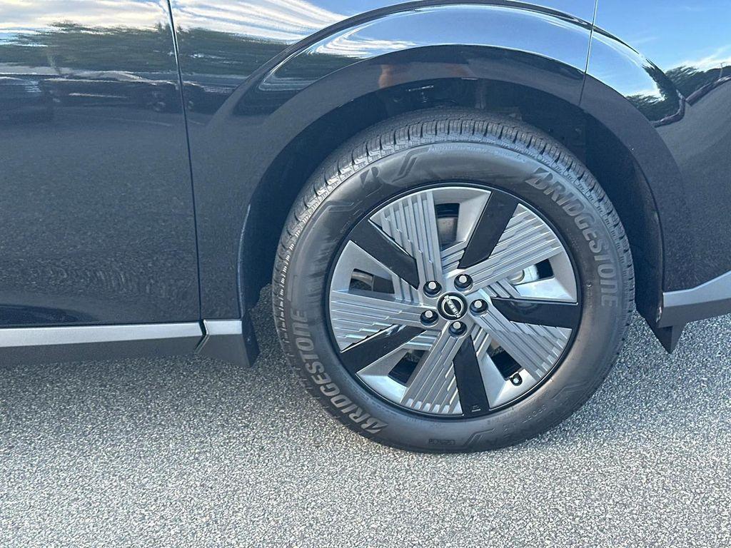 new 2025 Nissan Murano car, priced at $40,000