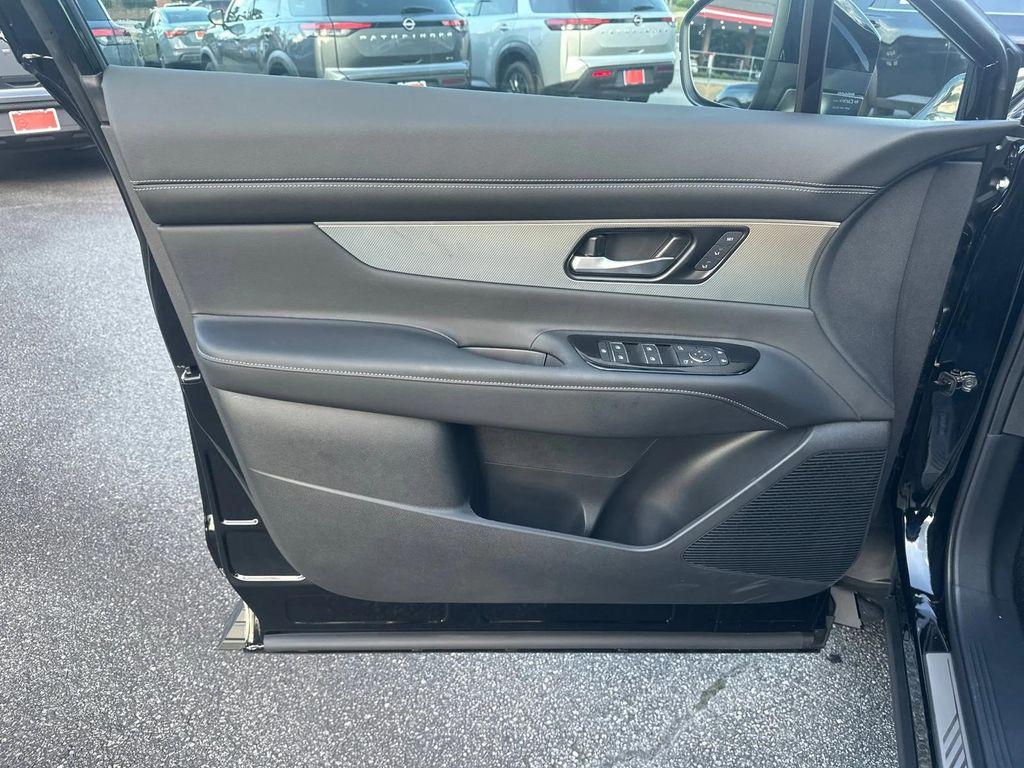 new 2025 Nissan Murano car, priced at $40,000