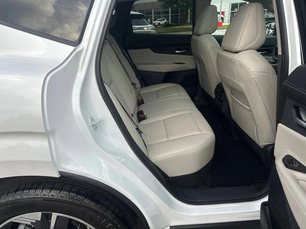 new 2025 Nissan Murano car, priced at $41,920