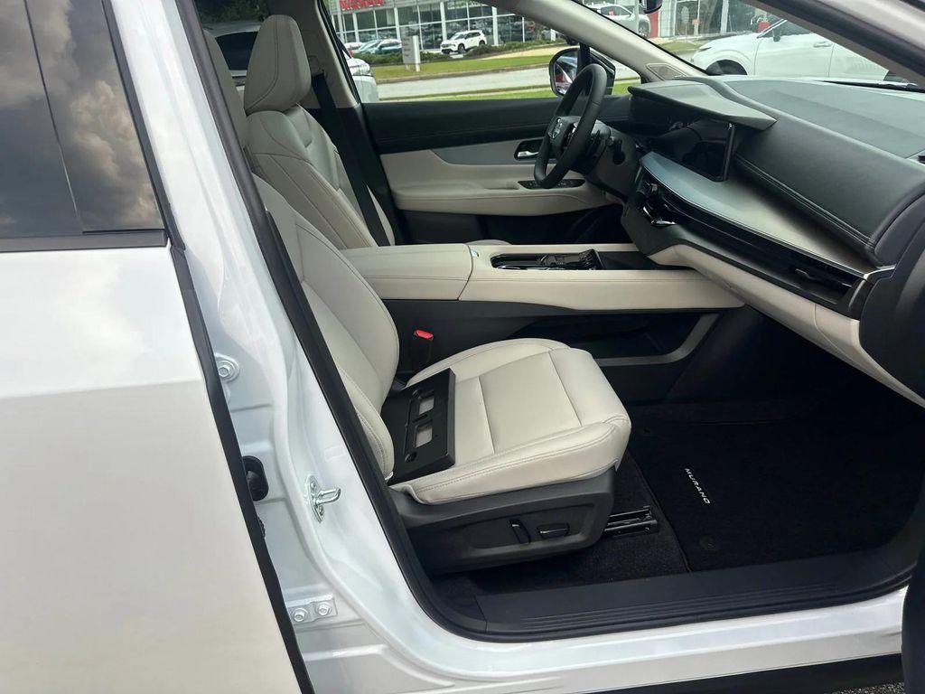 new 2025 Nissan Murano car, priced at $41,920