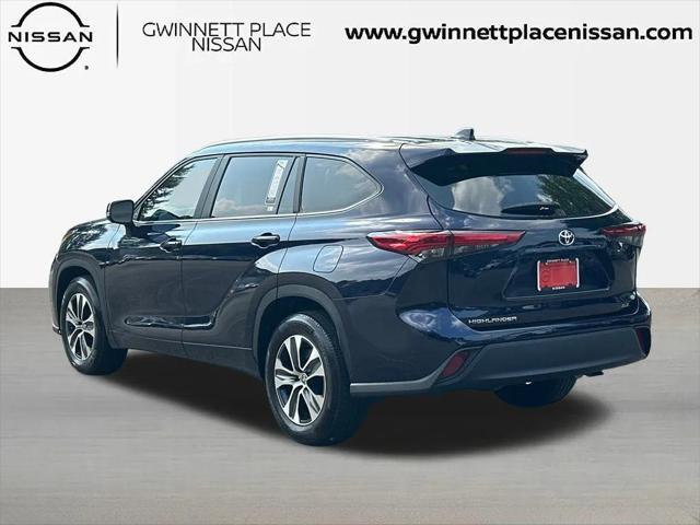 used 2023 Toyota Highlander car, priced at $38,493